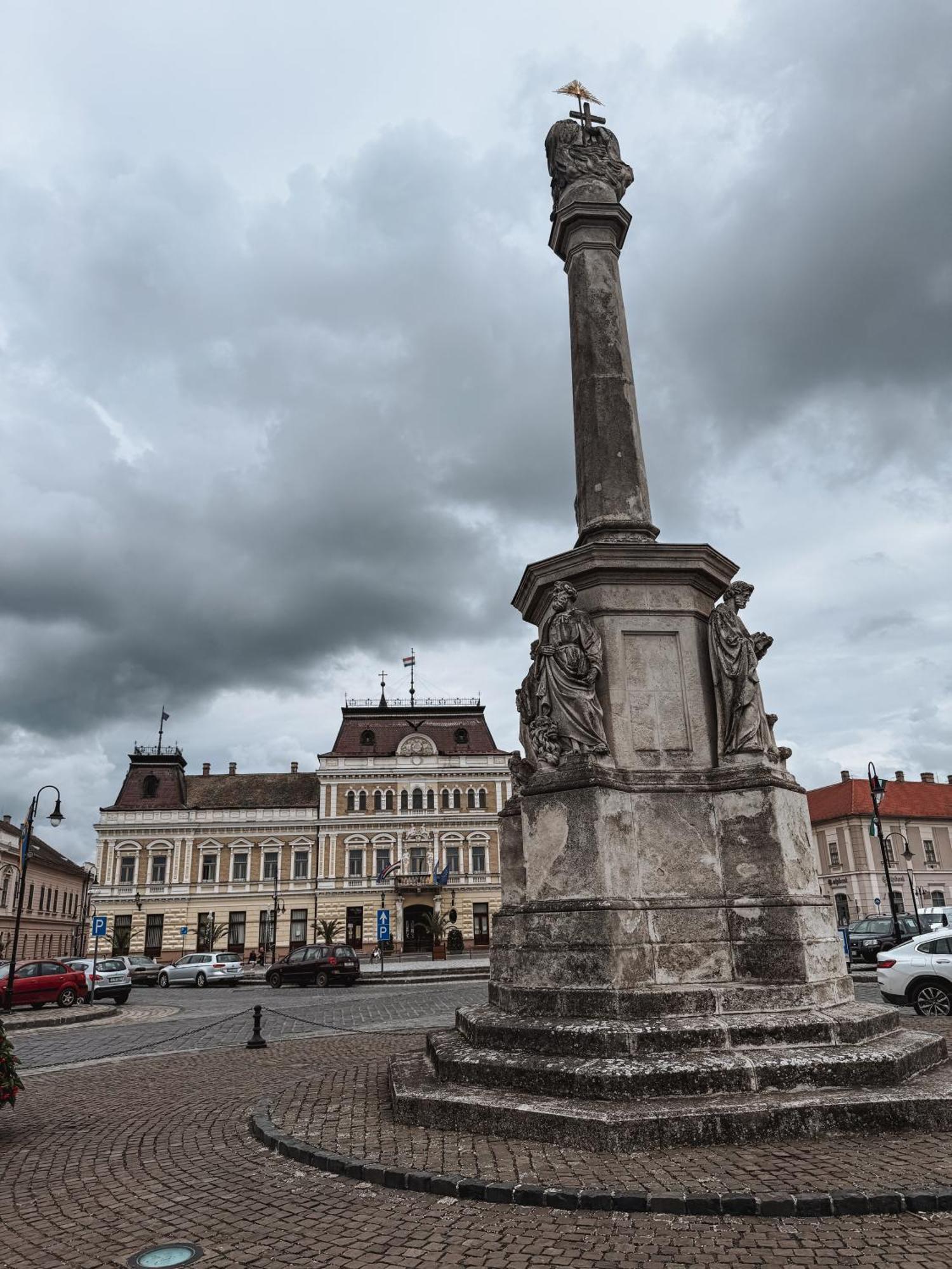 Sobri Halaszcsarda Es Panzio Baja Buitenkant foto
